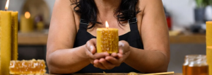 Cómo hacer velas de miel